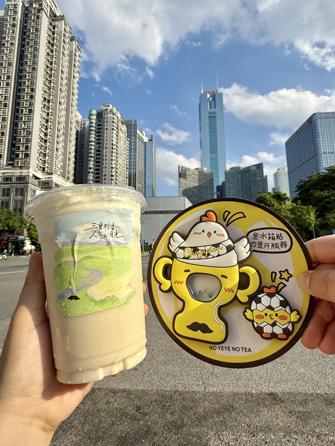 YEYE新的！！小鼻嘎开瓶器冰箱贴可爱晕...