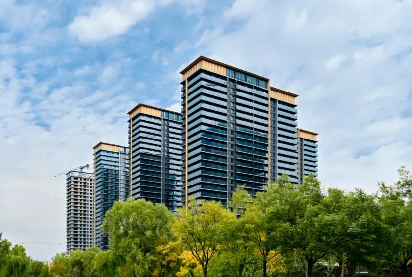 长风CBD崛起｜太原瑞府霸榜
太原豪宅市场风起云涌，自2010年星河湾开始，冲击