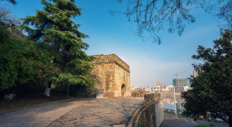 荆州中考家长必看！每年都有考生栽在意外上——走错考点、忘带准考证、迟到，慌得手忙