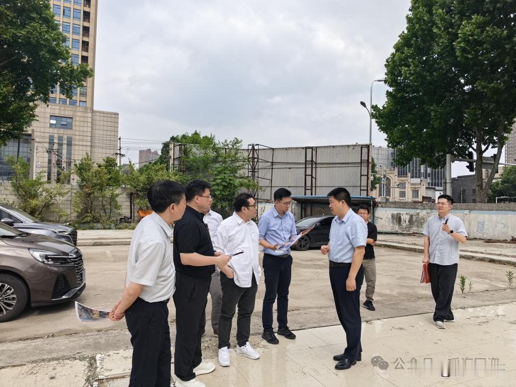 瑶海国资集团接待香港K11 by AC集团一行来区考察交流。

为提升城区商业能