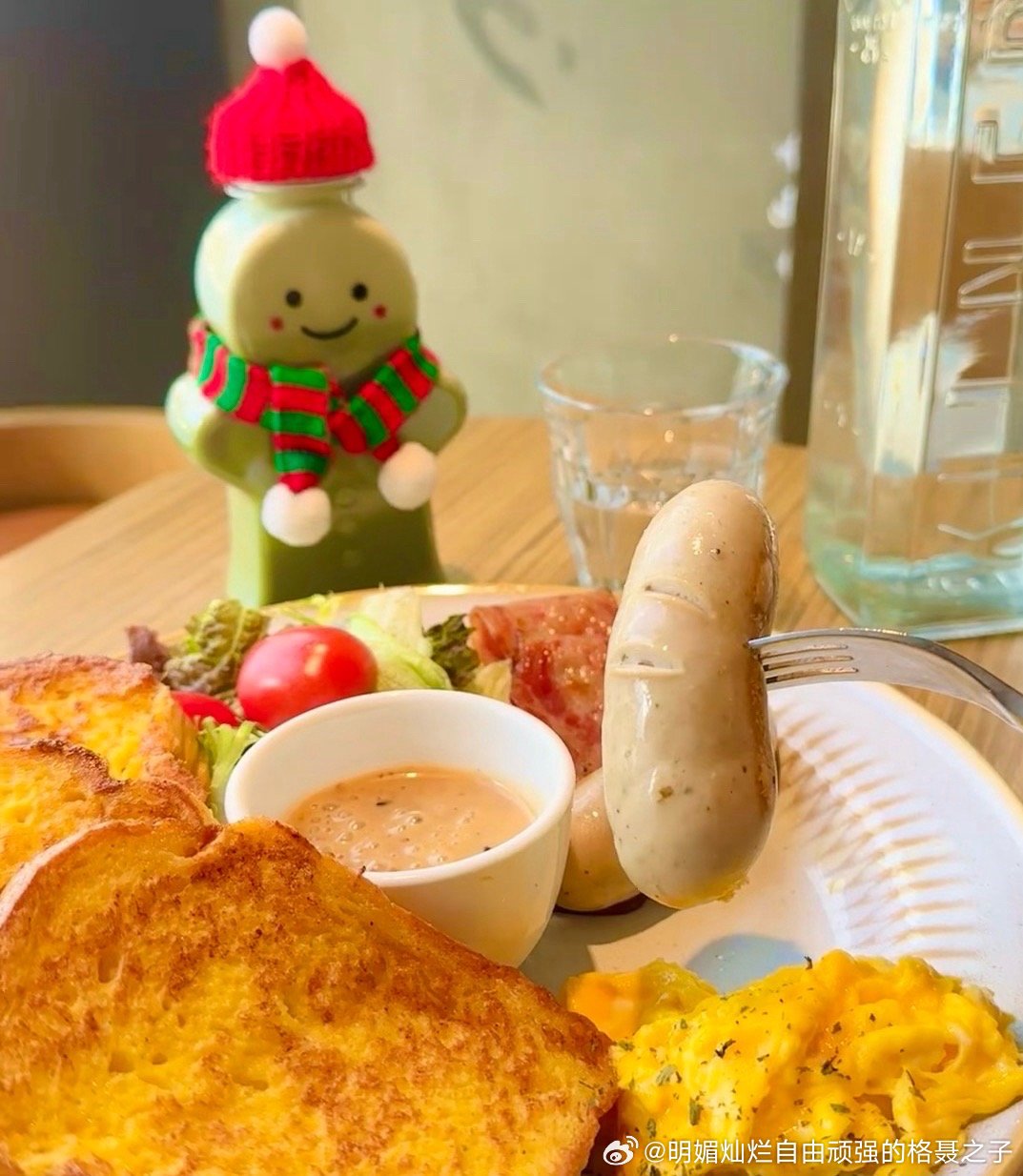 不要沦为欲望的奴隶，也不要成为理性的傀儡，但可以成为美食的拥趸。 