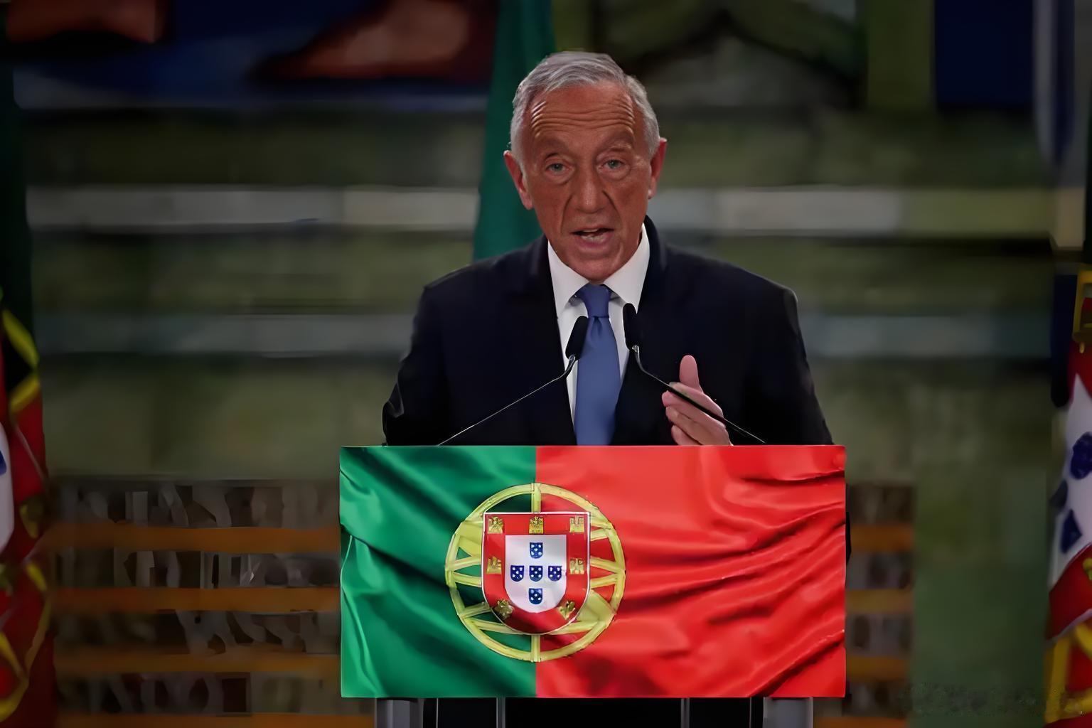 葡萄牙总统雷贝洛·德索萨：“世界头号超级大国的总统客观上是苏联或俄罗斯的特工。他