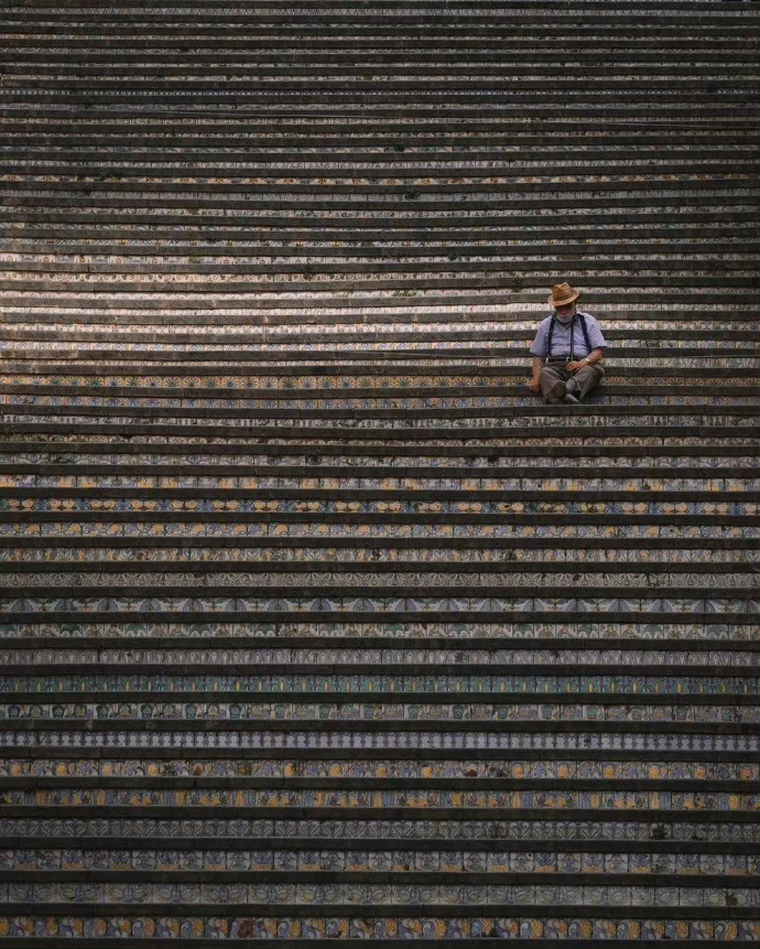这段话缓解了我的焦虑：“18岁考不上好大学人生不会就此完蛋，28岁没有结婚也不会
