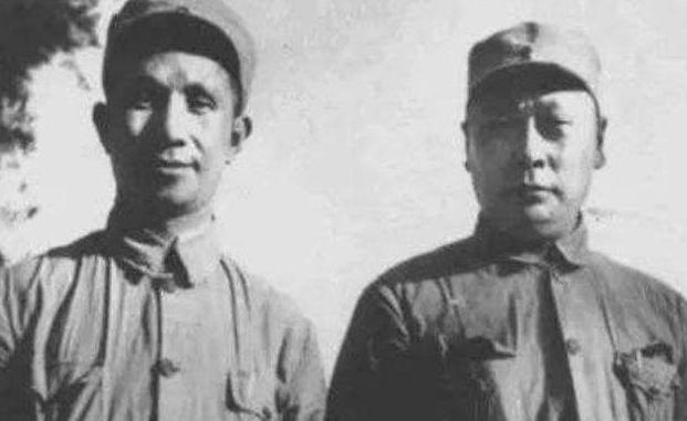 1959年王耀武被特赦后，提出要见粟裕将军，见到粟裕后，两人热情地抱在了一起。
