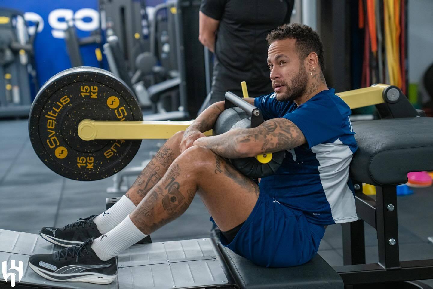 【INS】Work 🤍💙 ​​​