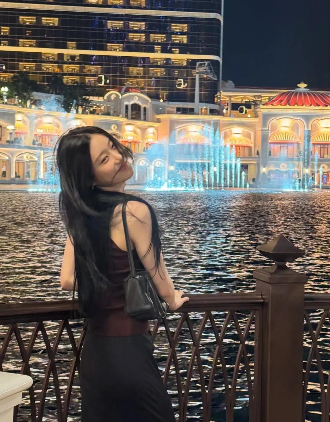 李彩领三天前ins更新！李彩领 李彩领ins itzy李彩领 李彩领五代第一主舞