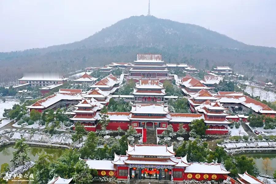 冷的一比！用方言怎么说？

合肥今天突然冷了，正式进入冬天模式！
同事说出门的匆