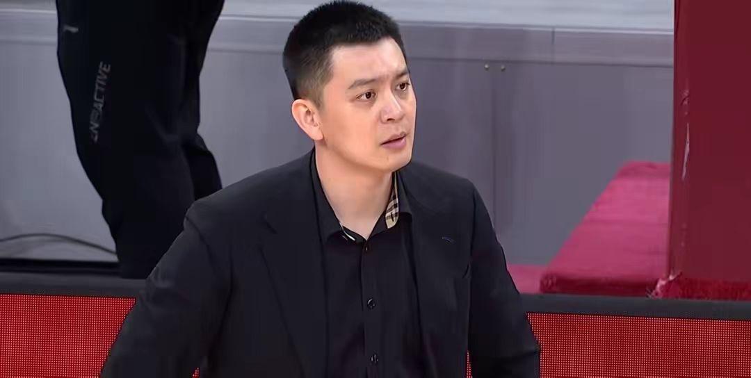 悬念！CBA第3阶段的2大看点：
1、6支球队谁能最终进入4强。本赛季前39轮战