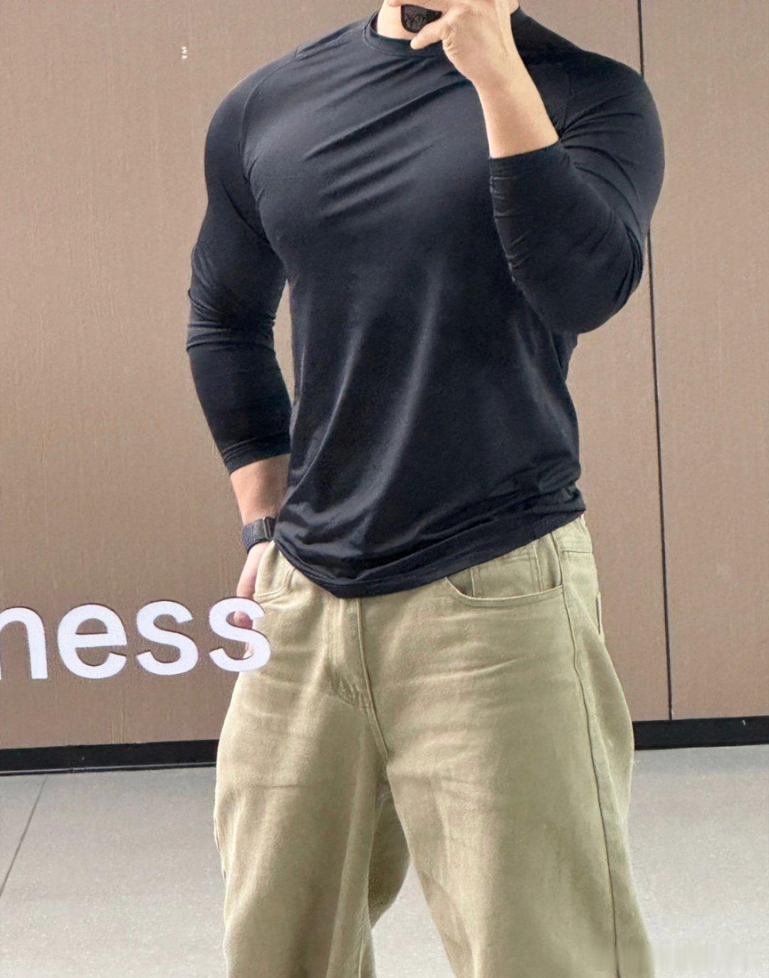 千万别轻易暴露自己的隐私人言可畏，还是要保护自己。 