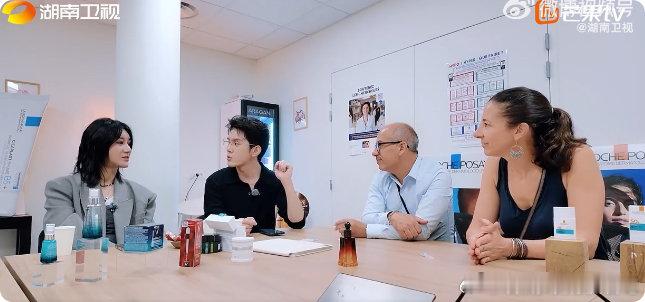 尚雯婕[超话]李佳琦[超话]尚雯婕李佳琦搭档事业粉狂喜真的好喜欢李佳琦和尚雯婕这