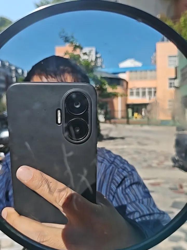 当我们出发很久，却不知道我们当初为何而出发的时候，那你就活明白了