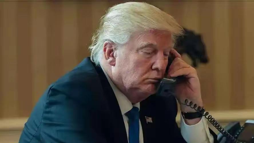 特朗普或已收到坏消息！
​轰隆一声巨响，火光冲天！美军战机坠毁......
​​