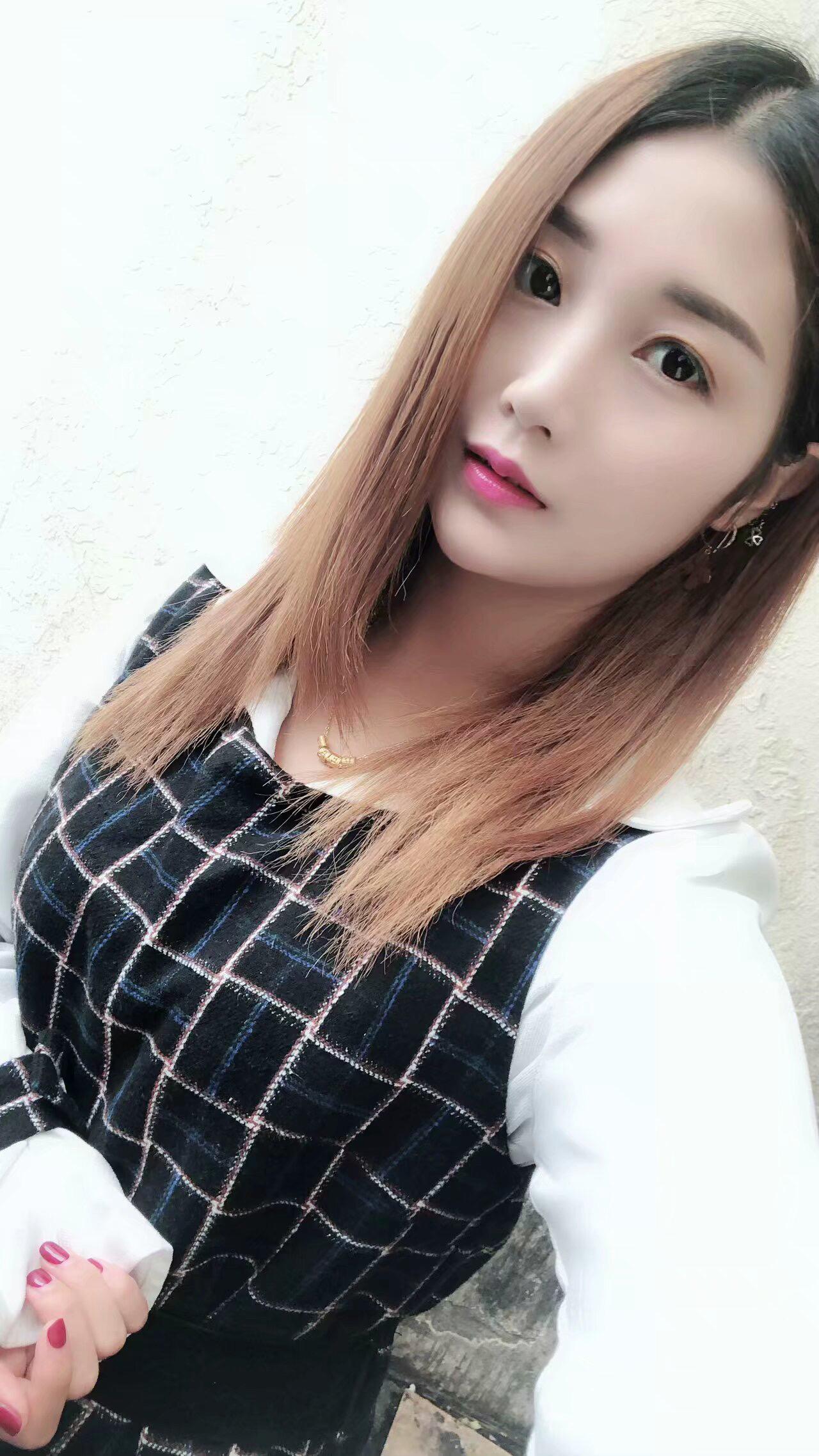 我们都低估了时间的重量，待人如初是一件很难的事情