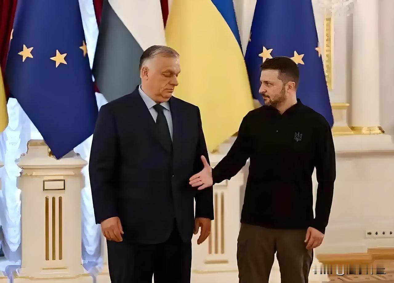 天冷了！欧尔班向“欧洲法院”，就欧盟“绕过”匈牙利通过“停止从俄罗斯进口天然气”