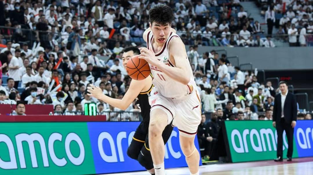 15分！221CM高塔仍遭质疑，成辽篮“提分”器，5篮板凸显对抗疲软
浙江男篮9