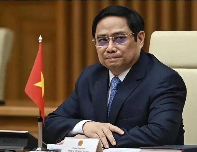 越南主动喊中国谈，

3 月 13 日，中国外交部发言人宣布：应越南方面邀请，中