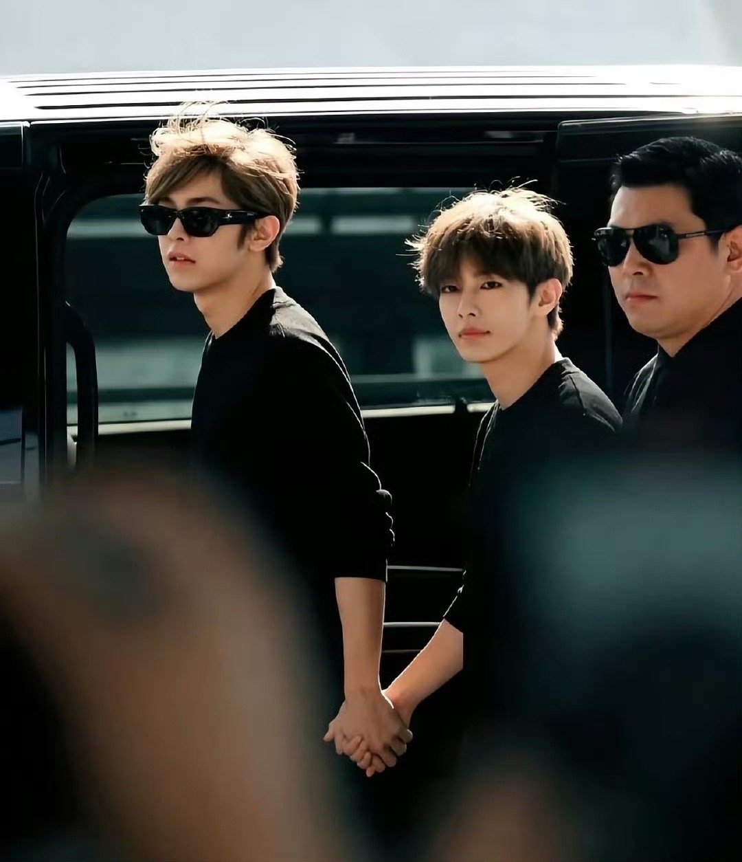 汪东城我不会再帮你说一句话偷摸在评论区又磕上东纶了好缺德好喜欢家人们这真的有点震