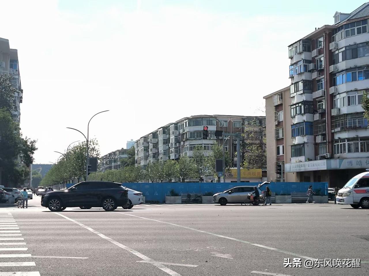 白云路（以前的三号路）新修的这段路，为什么还不通车，看里头的路都修好了，红绿灯也