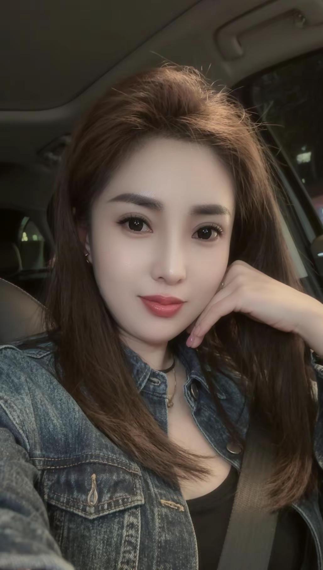 最好的时光在路上，一路向阳。旅行是对平淡生活的一次越狱。