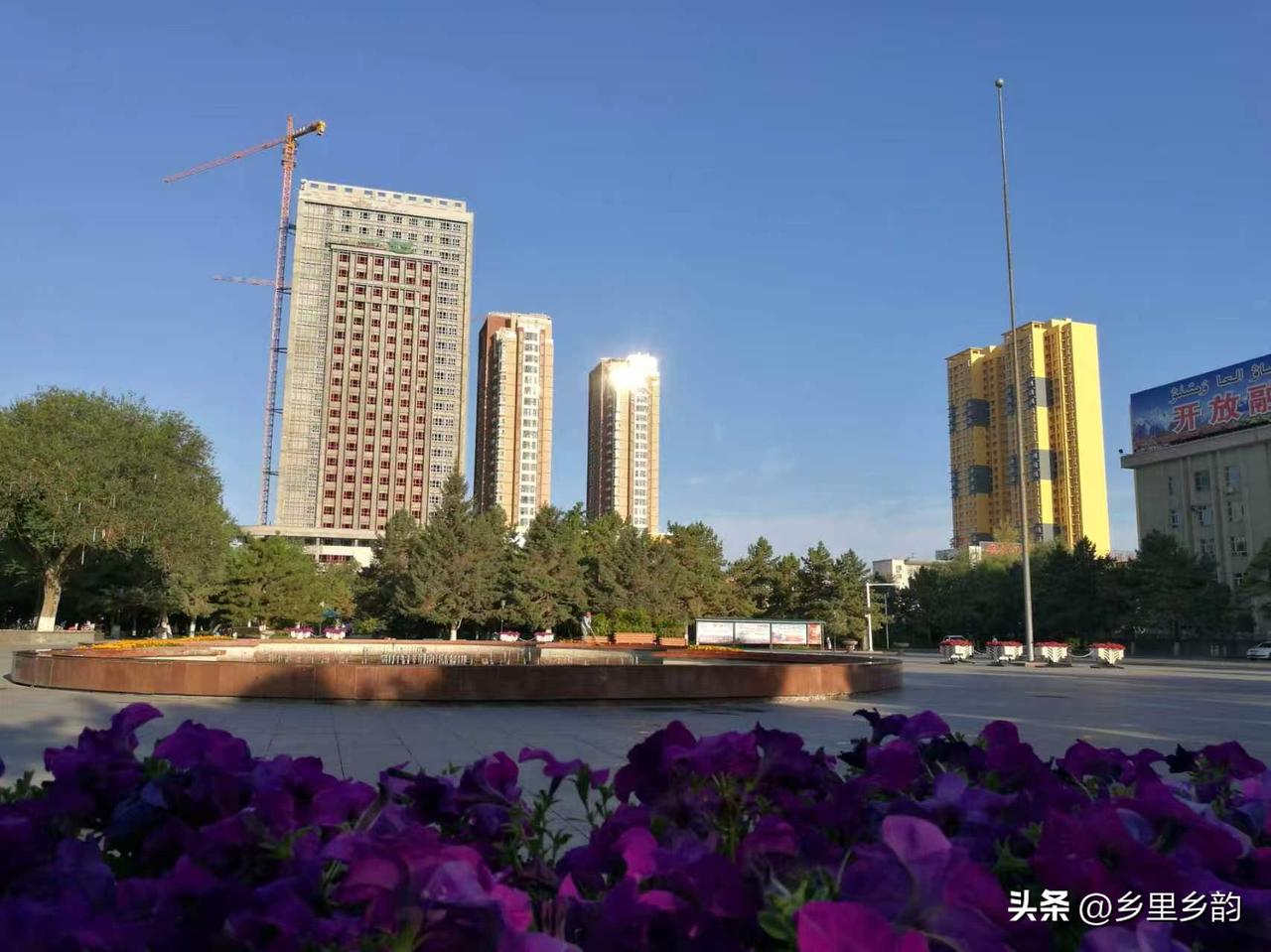 这个边境小城的天空是不是很纯净，奎屯市是新疆伊犁哈萨克自治州的一个县级市，它位于