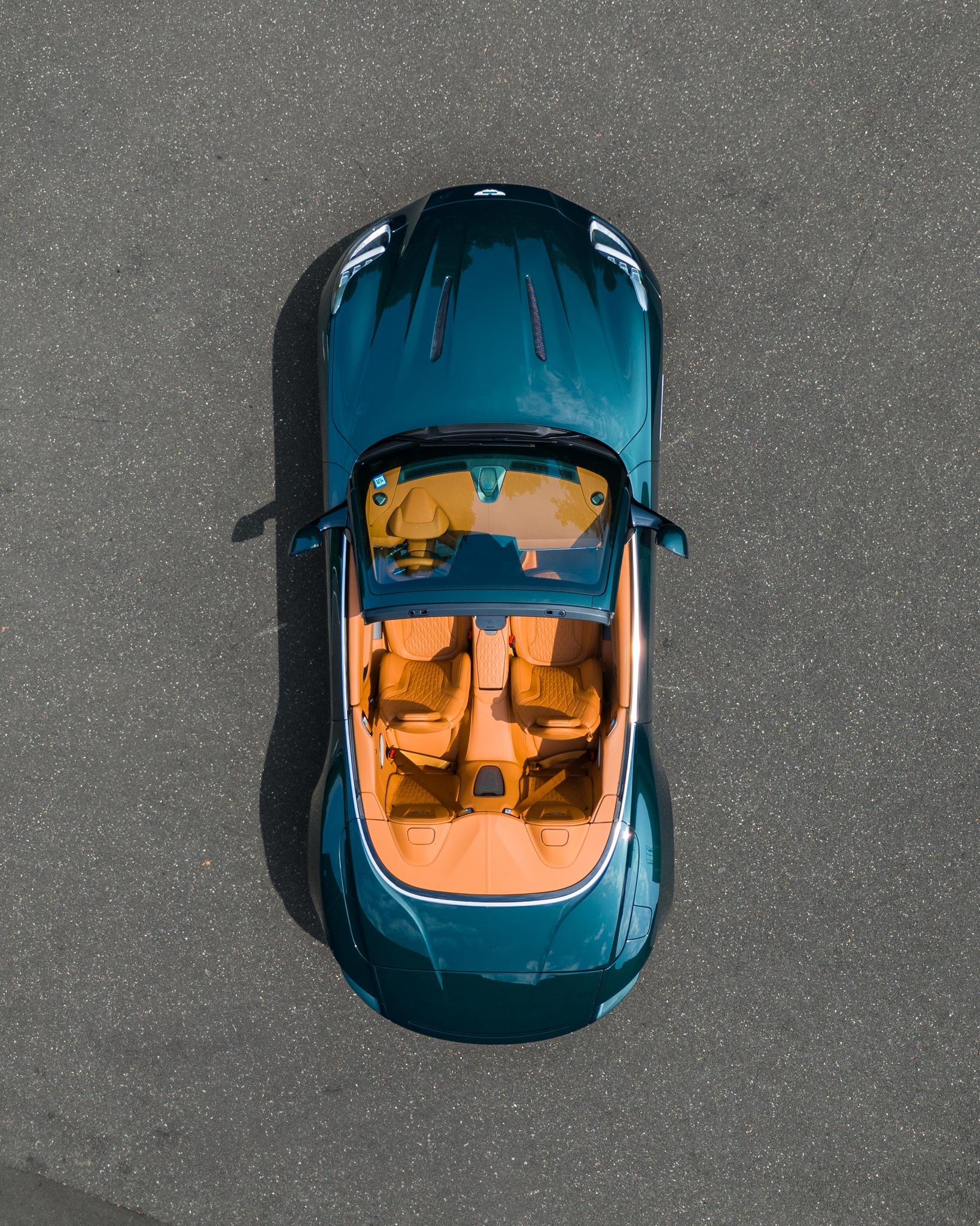 Aston Martin DB12 Volante#阿斯顿马丁##阿斯顿马丁db