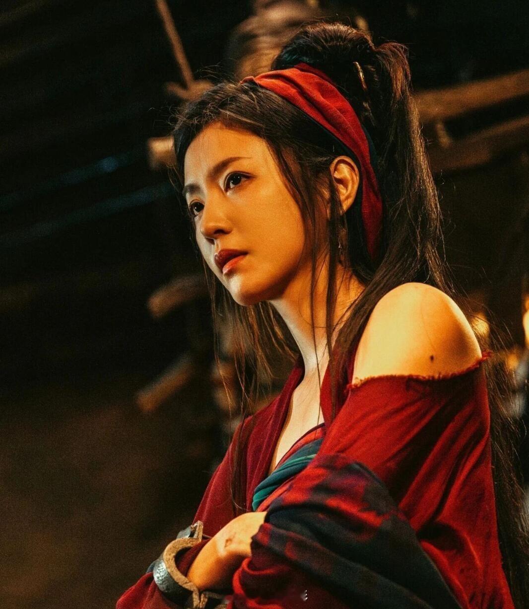 镖人：风起大漠（2026） 我的评分：电影镖人：风起大漠 封神和越剧成就了镖人 