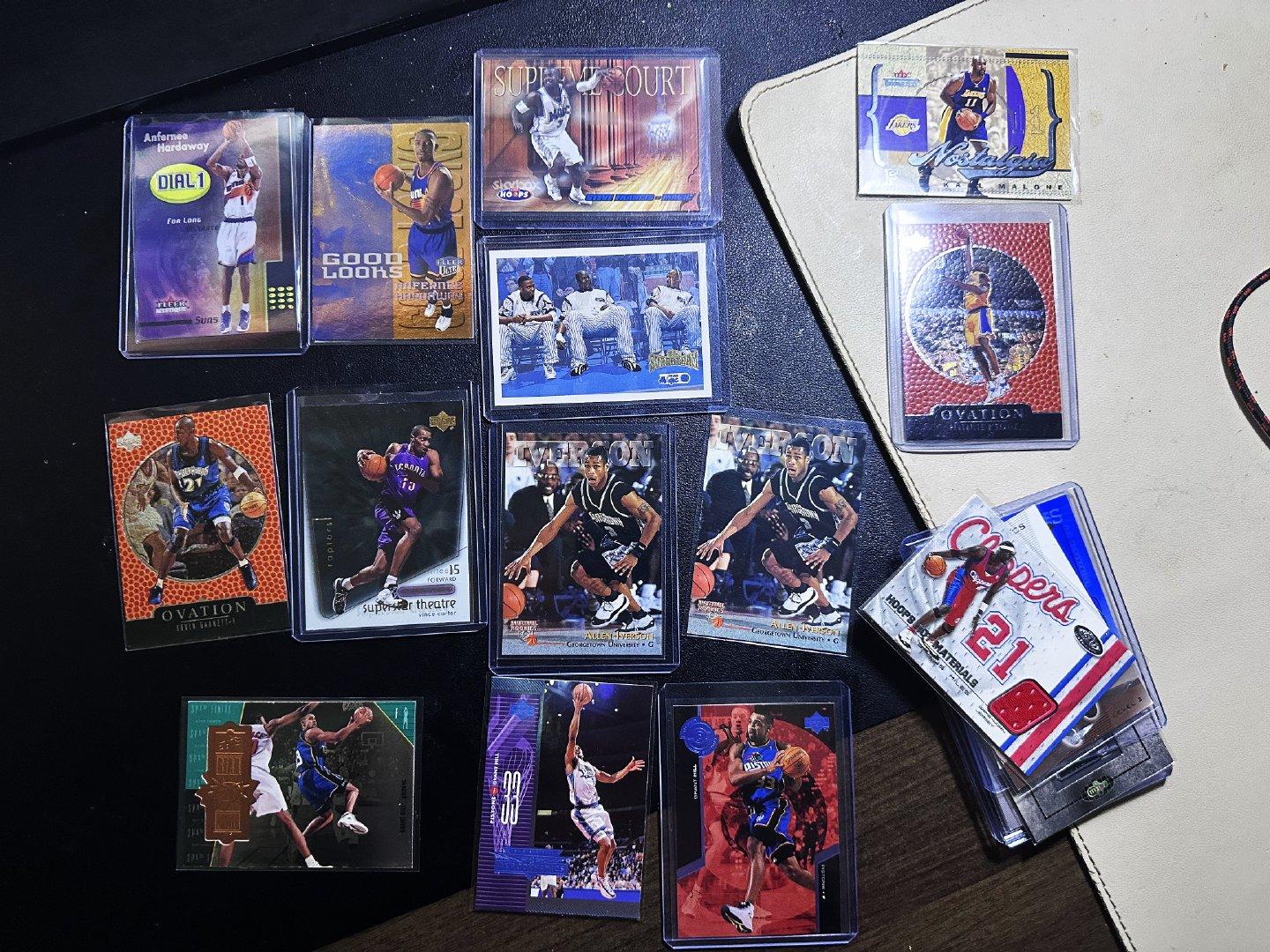 在一个卖家那里累积的小半年的卡片 今天mail day了 希尔的几张都是Fila