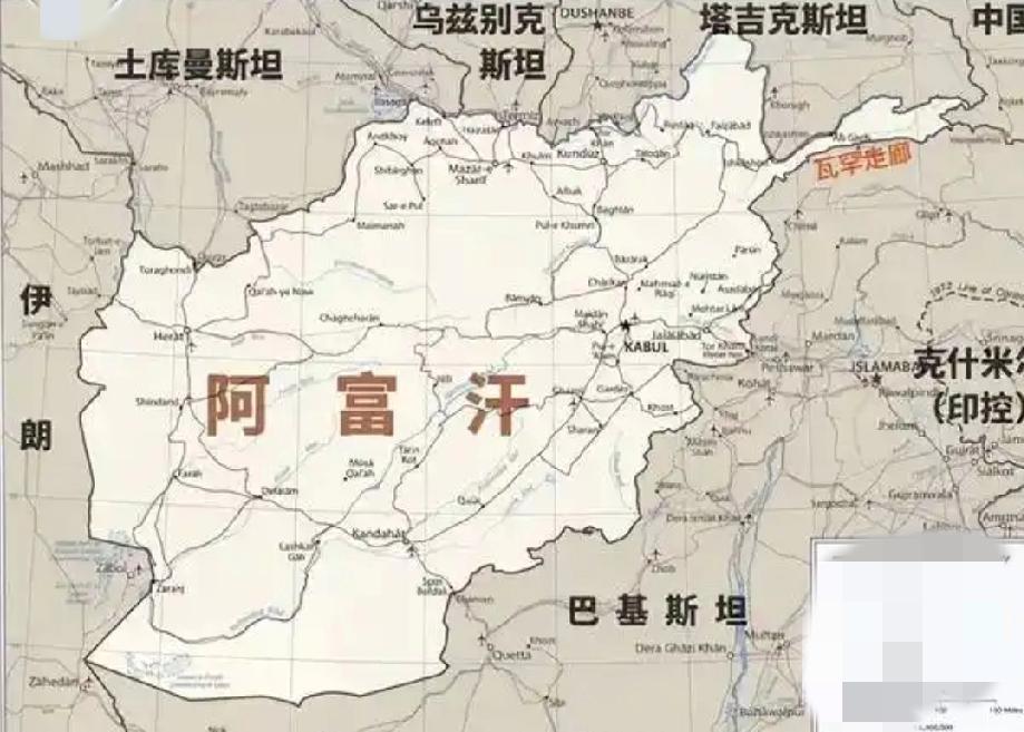 美国总统访问英国，一句话把英国首相整懵圈了，这是哪根哪儿啊！与英国有关系吗？
美