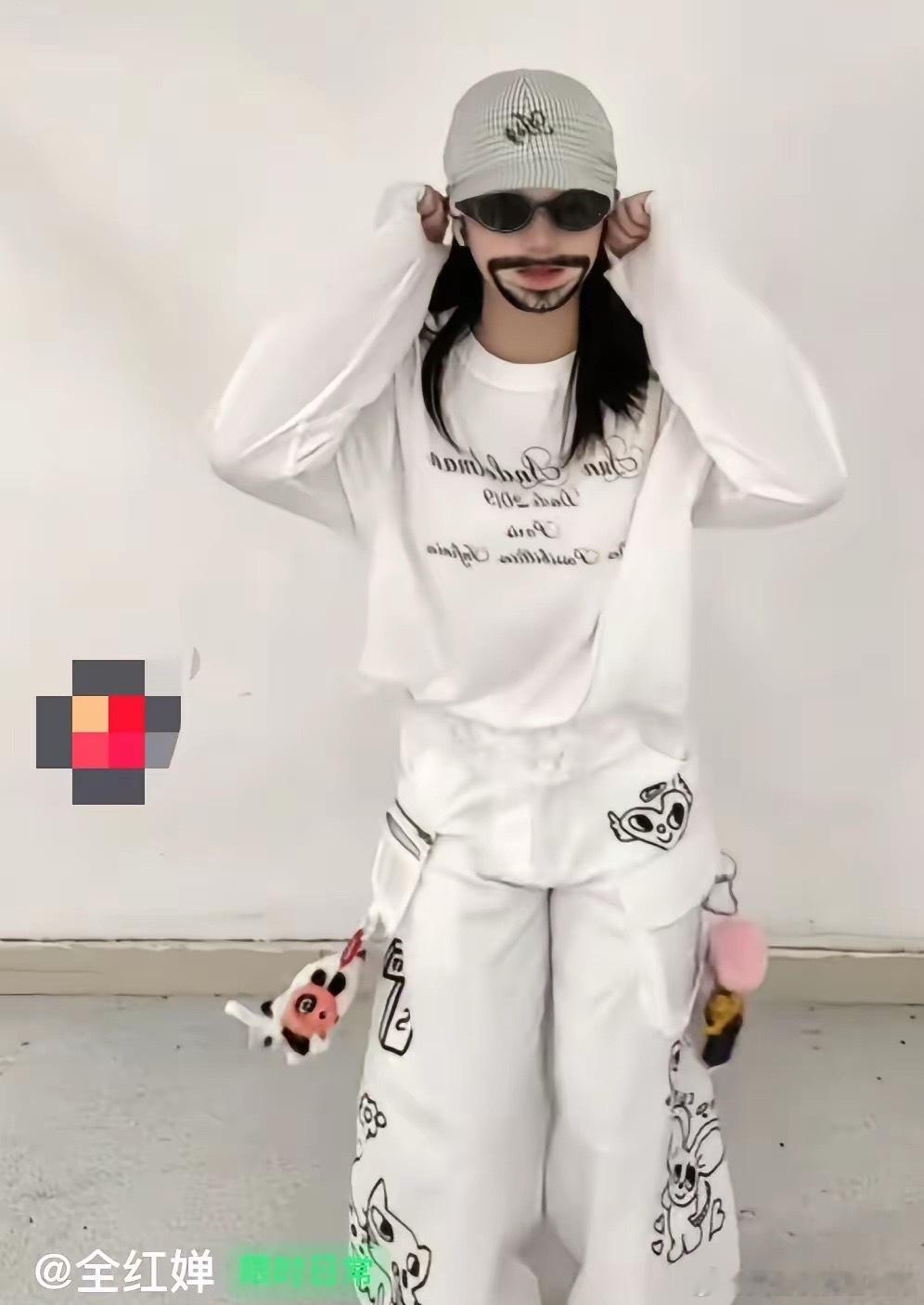 全红婵更新日常，显然她瘦了下来，爱跳舞正是自信明媚的体现！ 