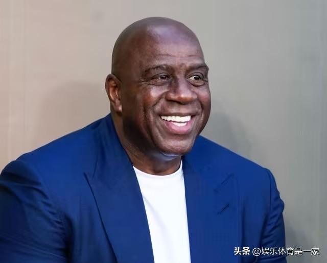 魔术师约翰逊退出湖人管理层？新总裁上任后明确表态：暂不安排任何官方职务

北京时