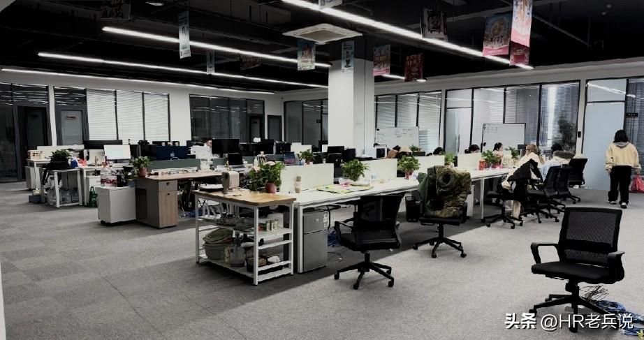 公司A客户审厂，提出了不少需要整改的问题，质量这边把要整改的问题分发给各部门负责