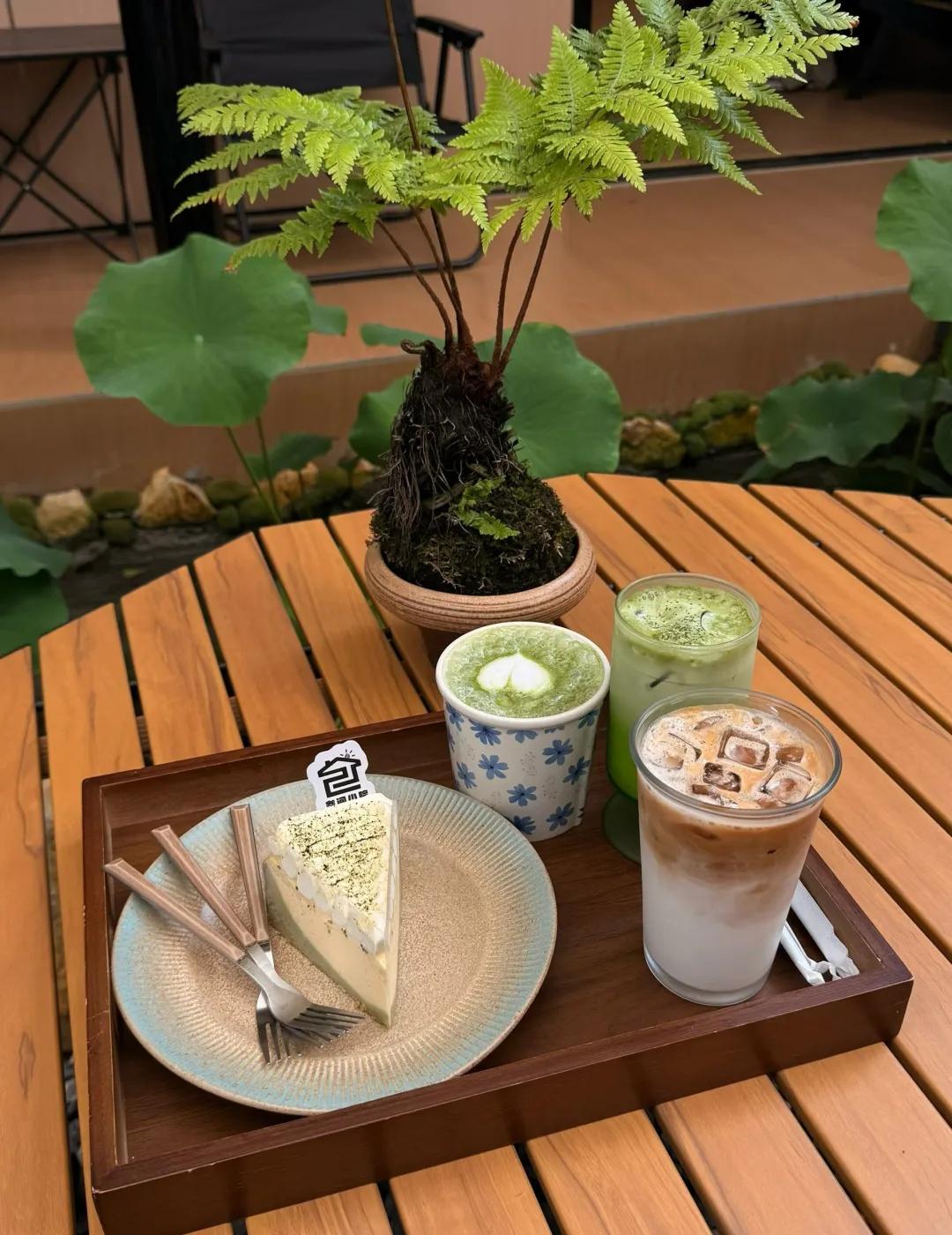 咔灰时间
忙里偷个闲 忙里偷闲的时光 慢悠悠的日子