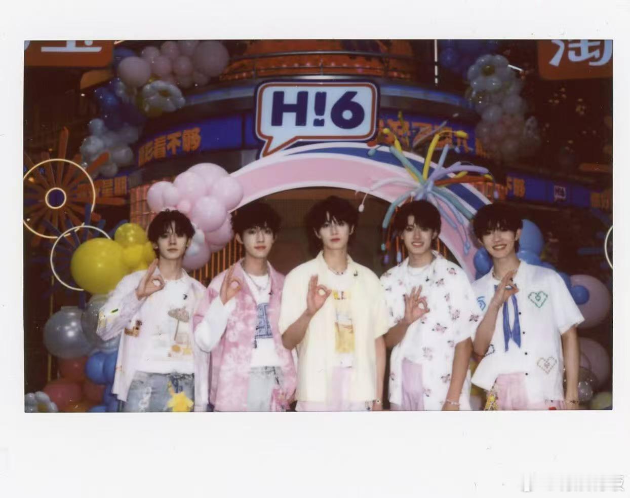 登陆少年hi6拍立得登陆少年好六拍立得登陆少年好六拍立得，爱看，绝了 ​​​