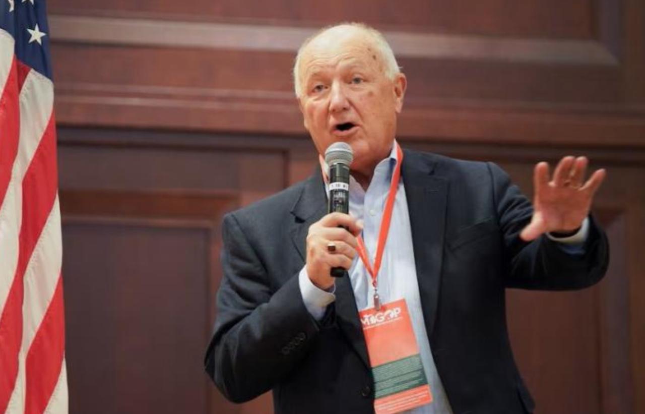 我们不会为中国汽车从加拿大进入美国开闸，理由是 汽车数据收集和传输相关的安全关切