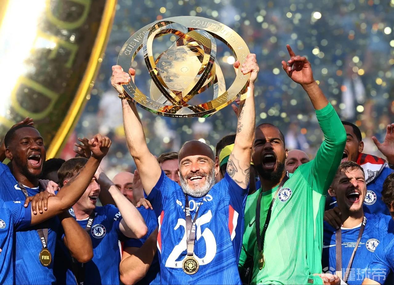 万万没想到 ，马雷斯卡居然比阿莫林、斯洛特和弗兰克更早下课！我觉得马雷斯卡教得还