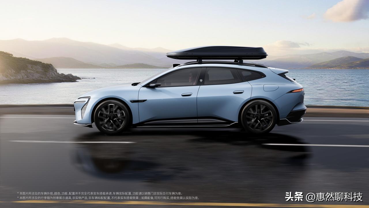 阿维塔06T的出现，让我看到了一种新的“城市生存法则”。

在这个快节奏的时代，