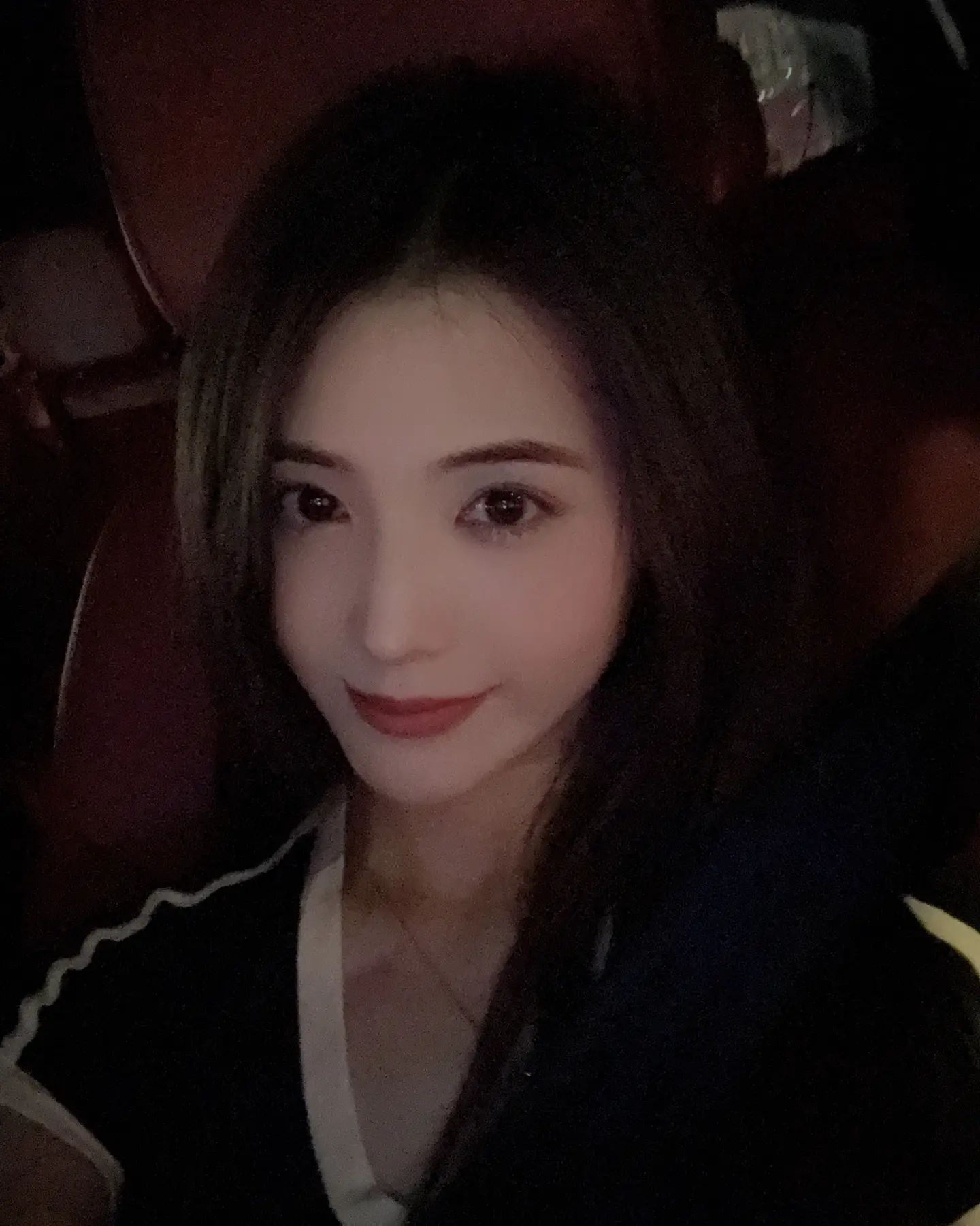 悄悄发光