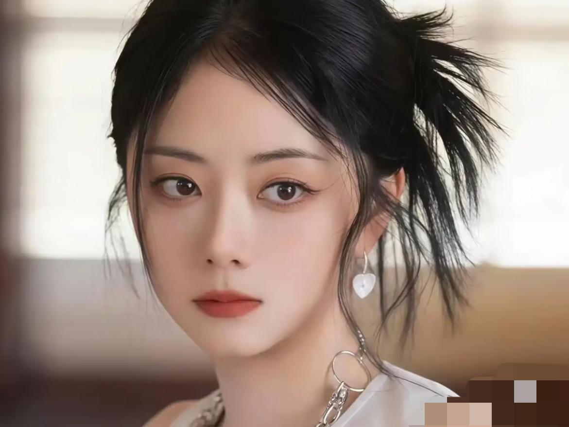 我妈眼光还是毒辣，
第一眼看见谭松韵，
她说的第一句话就是：找老婆，千万就要找这