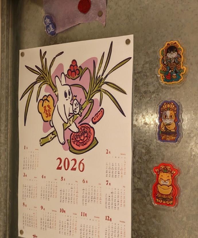 忙碌的日子里，生活真的需要一点甜来治愈！哪怕只是下班路过甜品店，买那块心心念念的