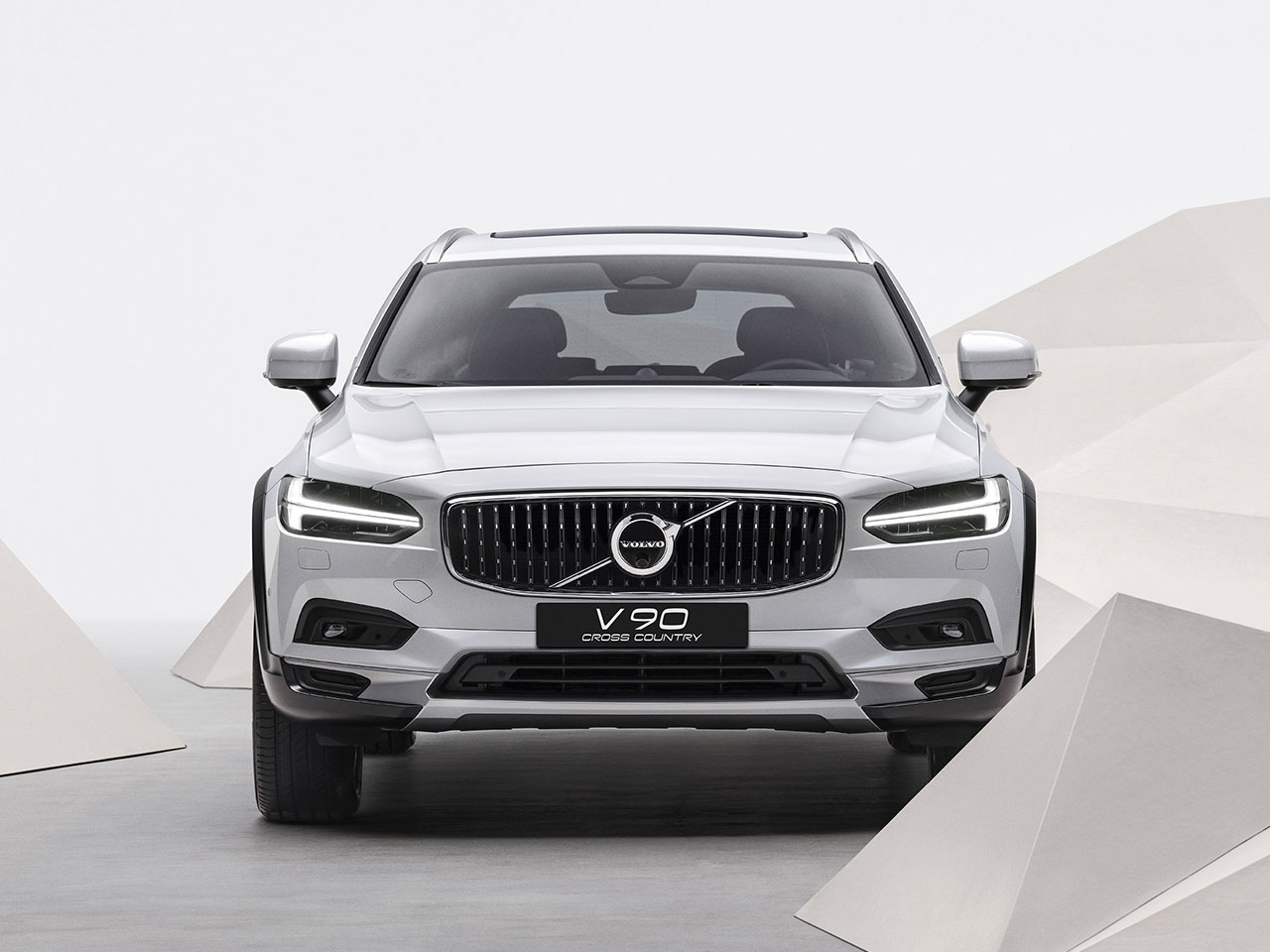 #没点实力不敢做大V# 从车型看，V系列大概就这些吧[并不简单]沃尔沃V90奔驰