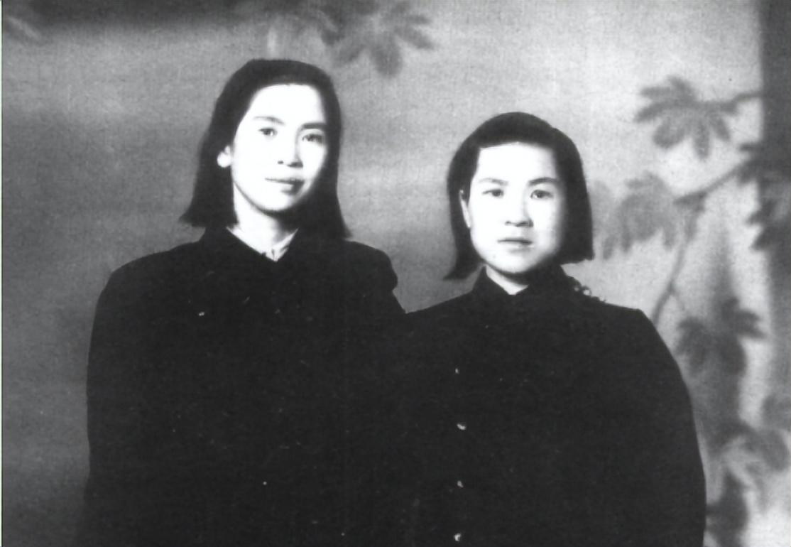 1984年上海华东医院，贺子珍已经到了弥留之际。

李敏刚从北京赶到，就被医生拉