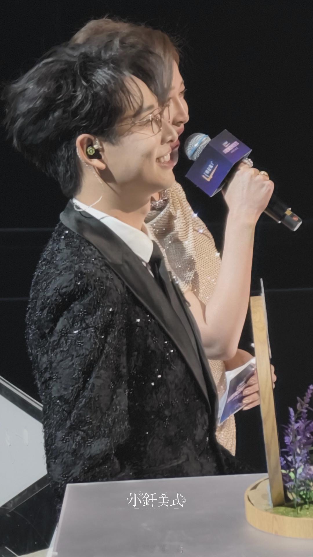 🧀  1228一只小萌狐