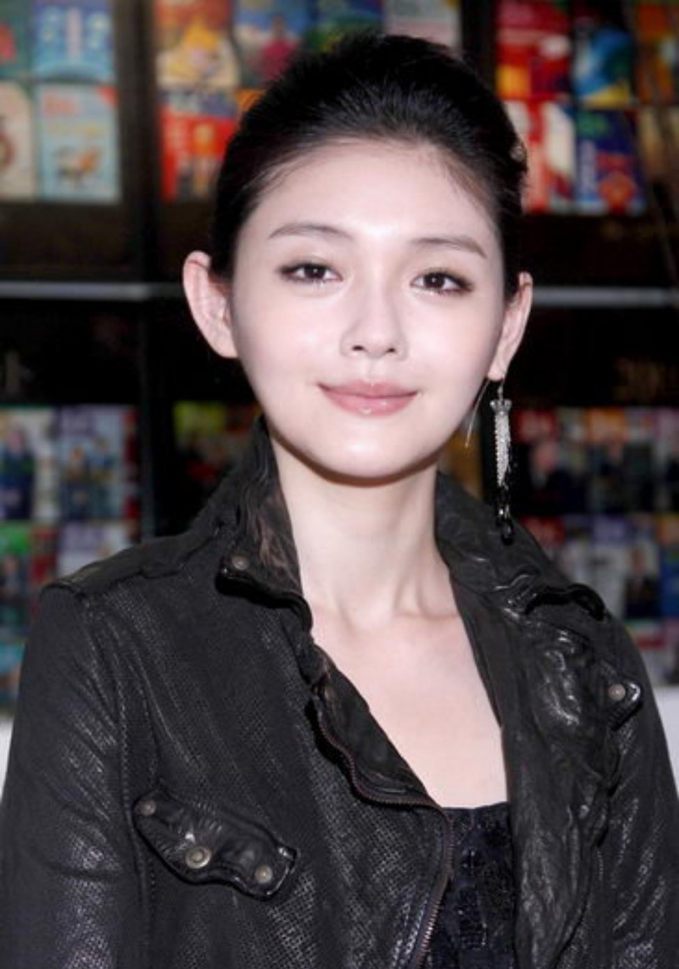 大S去世  再见了杉菜 2月3日，经小S经纪人证实，大S徐熙媛日本旅游期间患上流