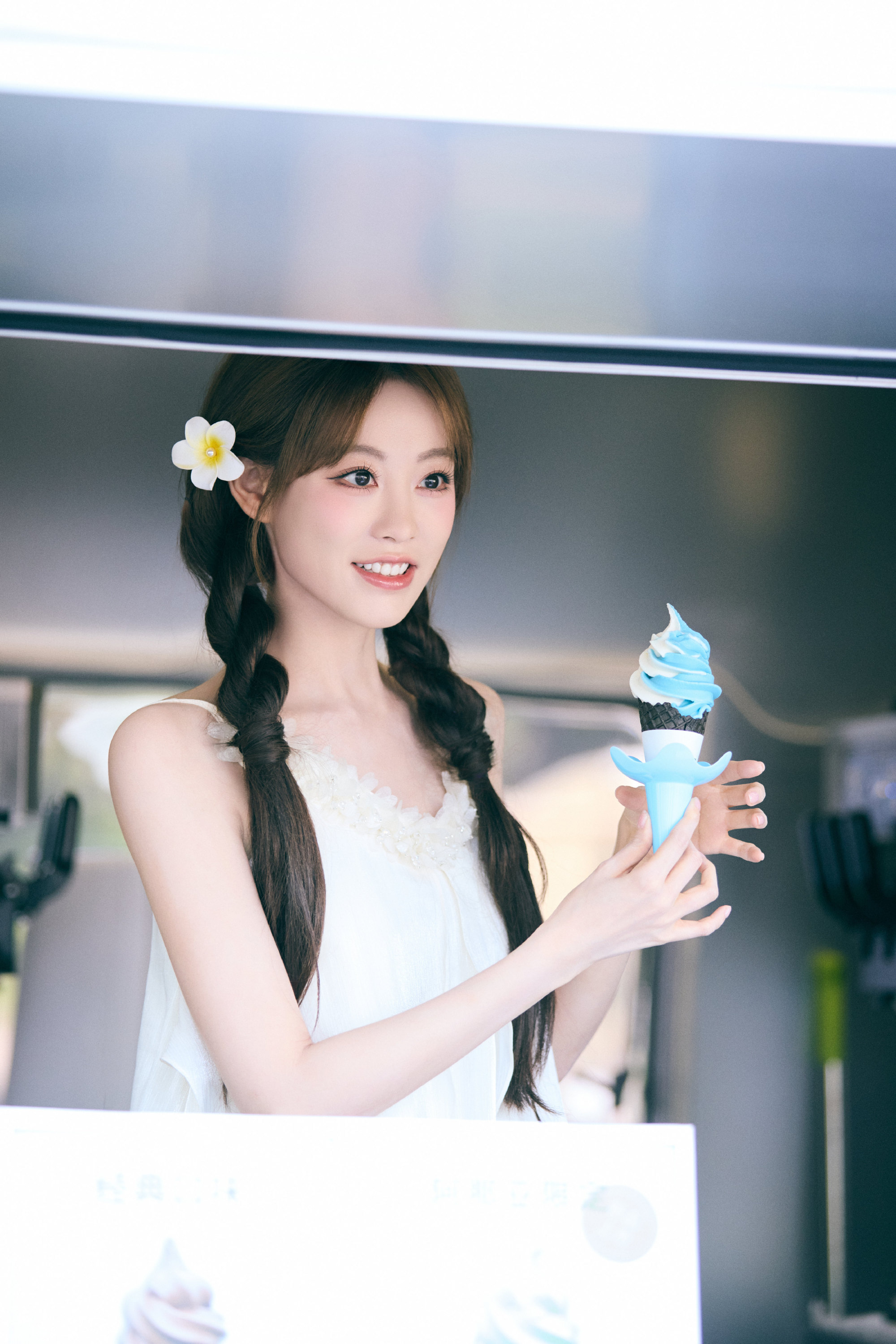 祝绪丹[超话]zxd祝绪丹姬紫月 🍦祝绪丹遮天 恰似星星枕着云海橙色的黄昏，衬