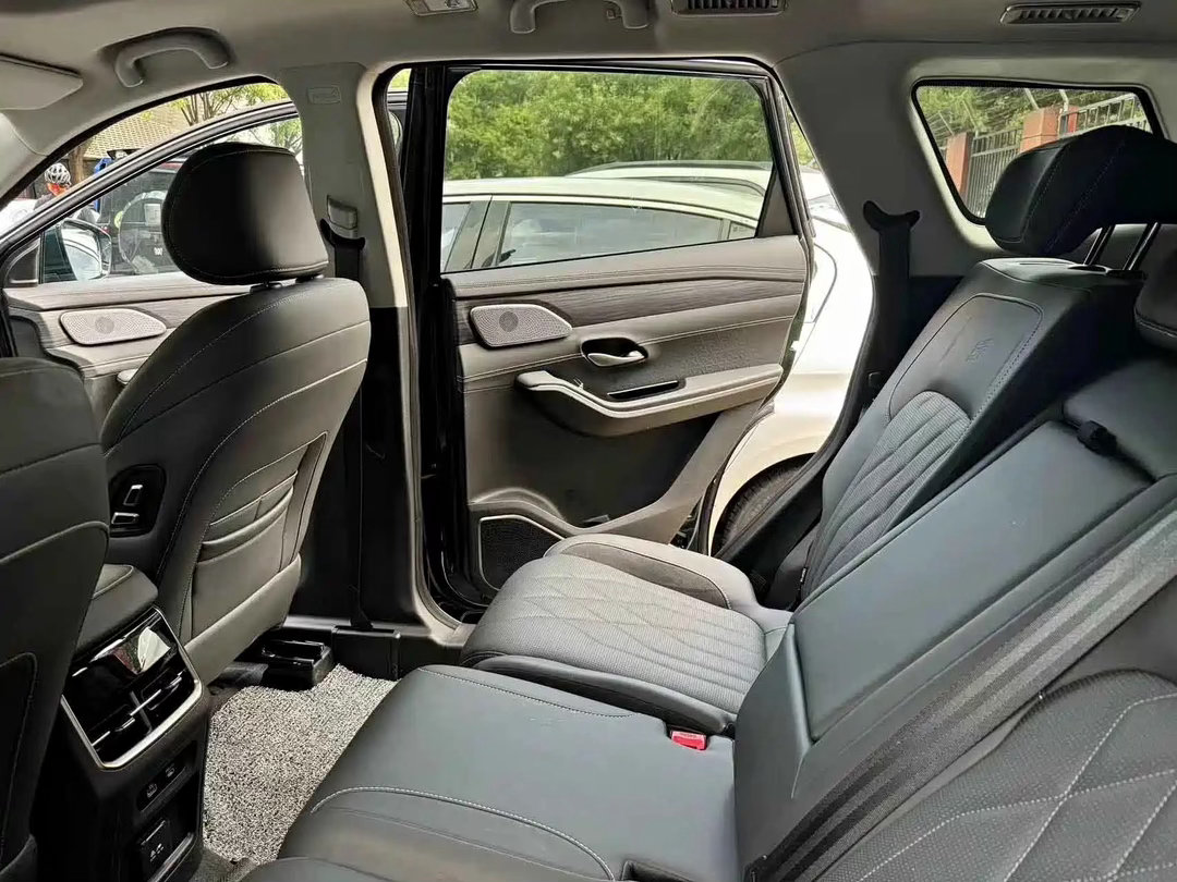 全新捷途X90 2026年9月上市，中型家用SUV。车身长宽高4830×1920