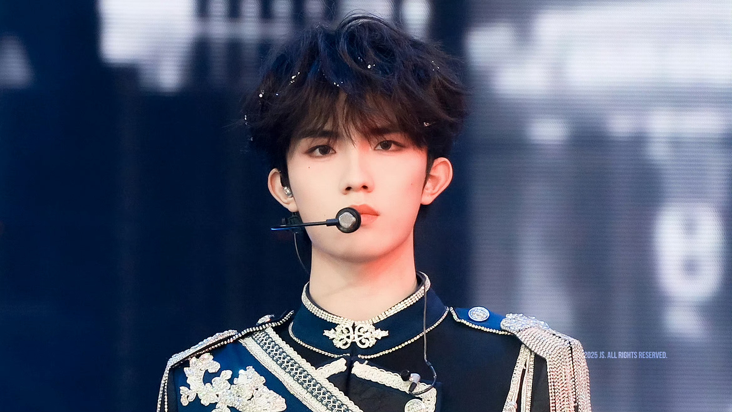 每日审饼积累，苏新皓每个造型、每个发色都好绝，我将暴风吸入苏新皓 苏新皓 信号中