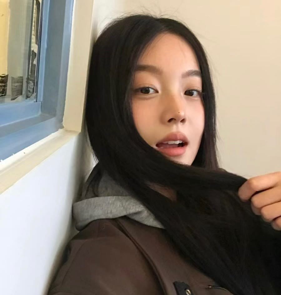 𝐖𝐞𝐂𝐡𝐚𝐭女生头像 