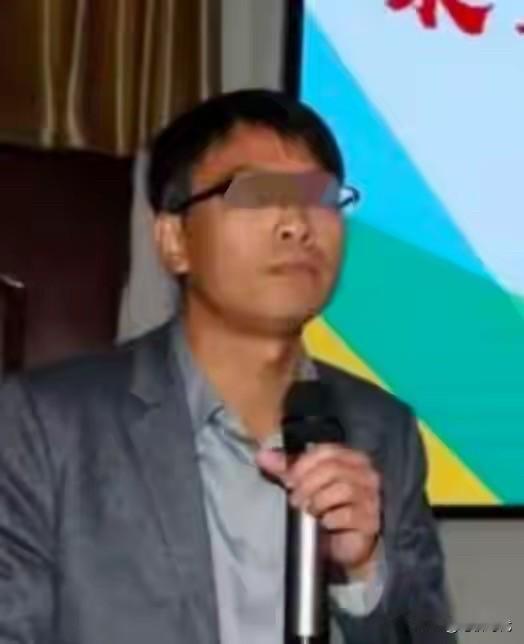 百色教师性侵学生致轻生后续来了，唐某愿意赔偿十万，称自己上有老下有小，以后会很不