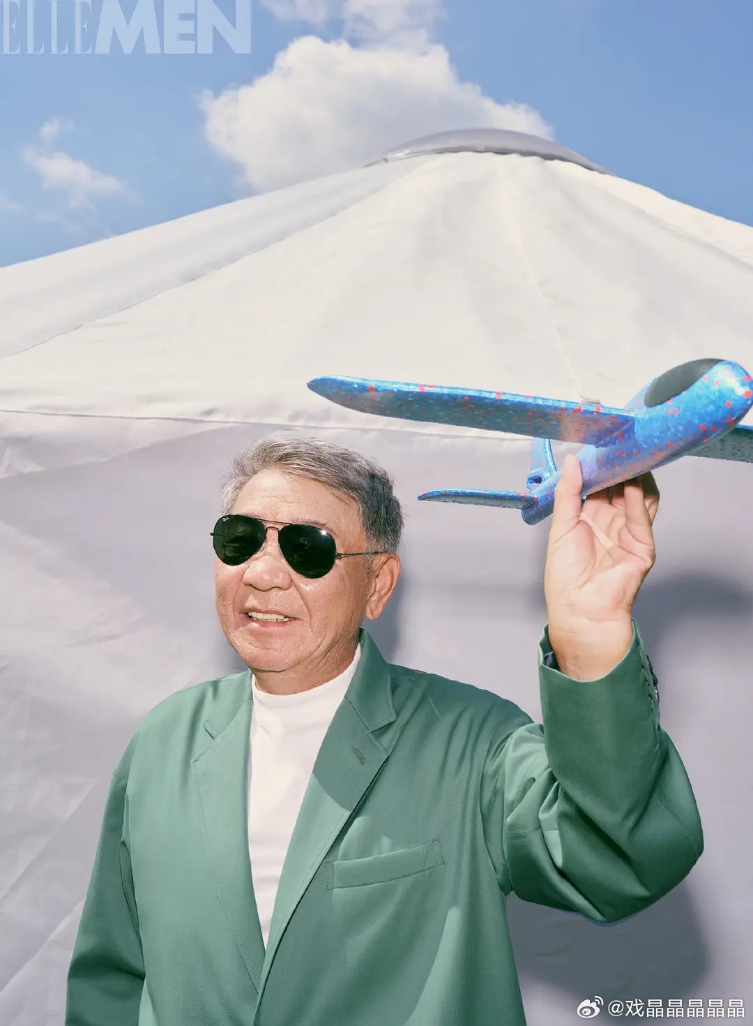 这算不算《藏海传》爆剧养人？郑晓龙也有时尚资源了，拍得还挺可爱的