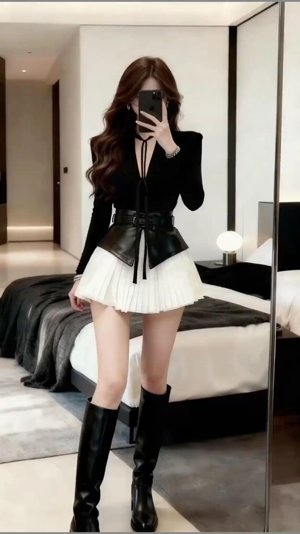 张予曦毕雯珺躺拍太权威了 深情眼 张予曦 毕雯珺 虞书欣